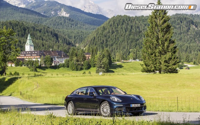 Porsche Panamera 2014 Widescreen Picture #26 Porsche Panamera 2014 Widescreen Picture #26
