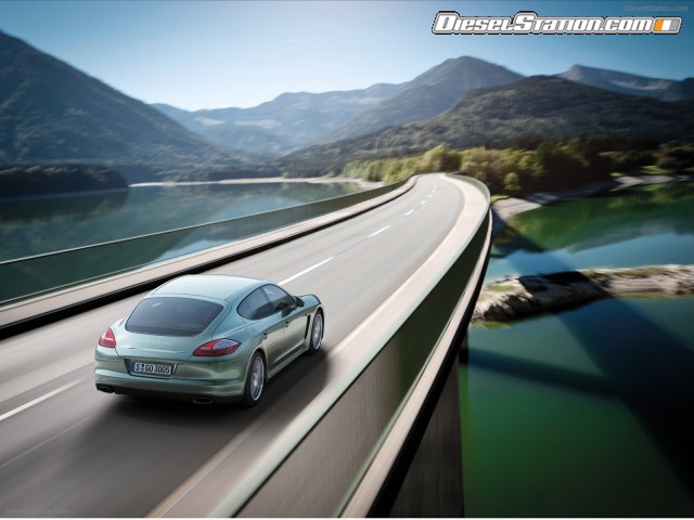 Porsche Panamera Diesel 2011 Picture #8 Porsche Panamera Diesel 2011 Picture #8