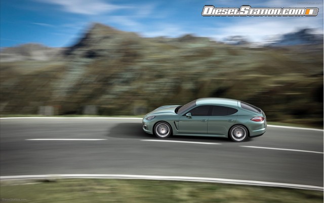 Porsche Panamera Diesel 2011 Widescreen Picture #3 Porsche Panamera Diesel 2011 Widescreen Picture #3