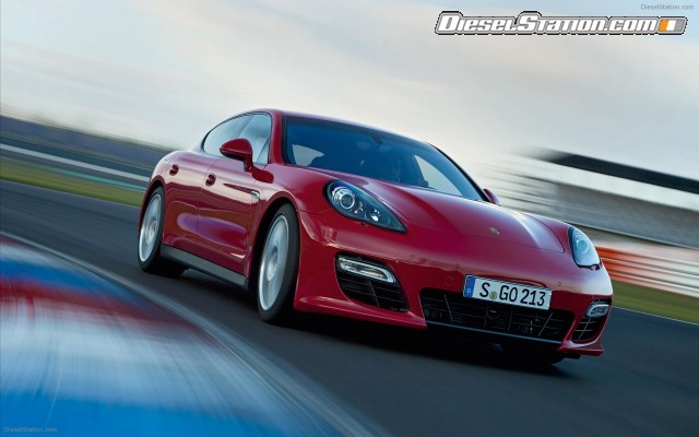 Porsche Panamera GTS 2012 Widescreen Picture #4 Porsche Panamera GTS 2012 Widescreen Picture #4