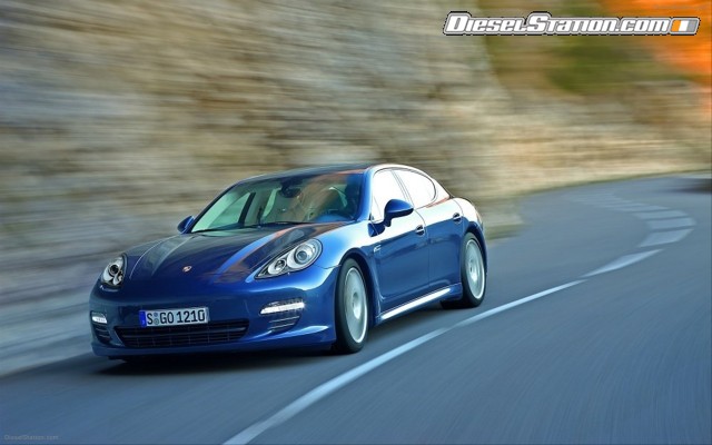 Porsche Space Concept of the New Panamera Widescreen Picture #3 Porsche Space Concept of the New Panamera Widescreen Picture #3