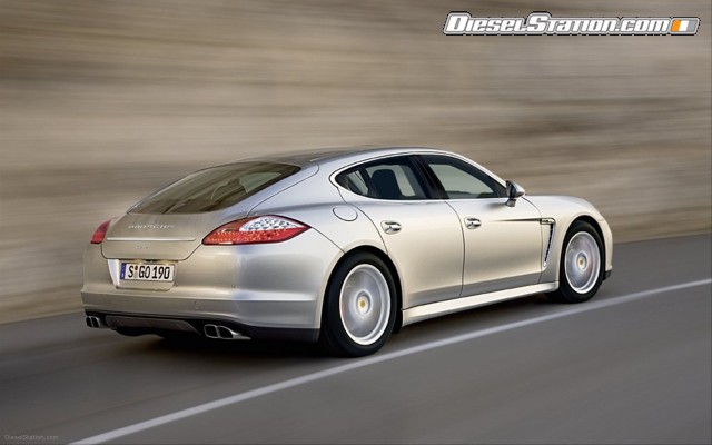 Porsche Space Concept of the New Panamera Widescreen Picture #13 Porsche Space Concept of the New Panamera Widescreen Picture #13