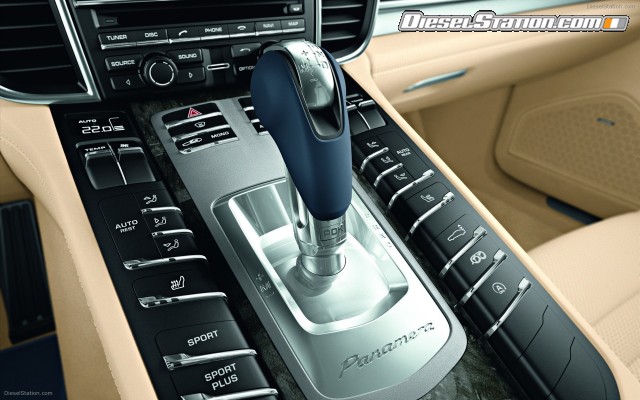 Porsche Space Concept of the New Panamera Widescreen Picture #17 Porsche Space Concept of the New Panamera Widescreen Picture #17