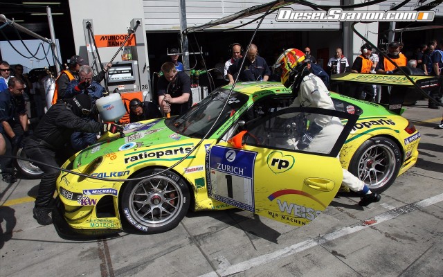 Porsche wins Nurburgring 24 Hours Widescreen Picture #6 Porsche wins Nurburgring 24 Hours Widescreen Picture #6