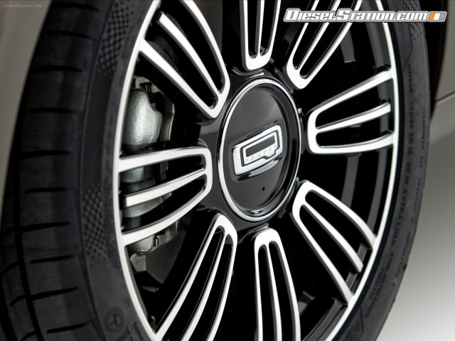 Qoros 3 Sedan 2014 Picture #0 Qoros 3 Sedan 2014 Picture #0