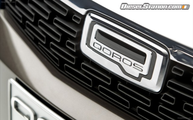 Qoros 3 Sedan 2014 Widescreen Picture #17 Qoros 3 Sedan 2014 Widescreen Picture #17