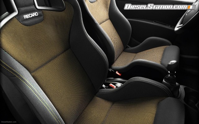 Renault 2010 Cilo Sport Widescreen Picture #3 Renault 2010 Cilo Sport Widescreen Picture #3