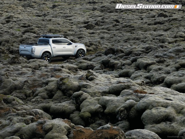 Renault Alaskan Concept 2015 Picture #16 Renault Alaskan Concept 2015 Picture #16