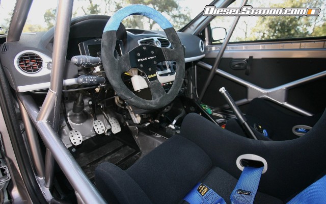 Renault Clio R3 Access Widescreen Picture #1 Renault Clio R3 Access Widescreen Picture #1