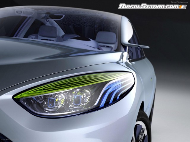 Renault Fluence ZE Concept Picture #1 Renault Fluence ZE Concept Picture #1