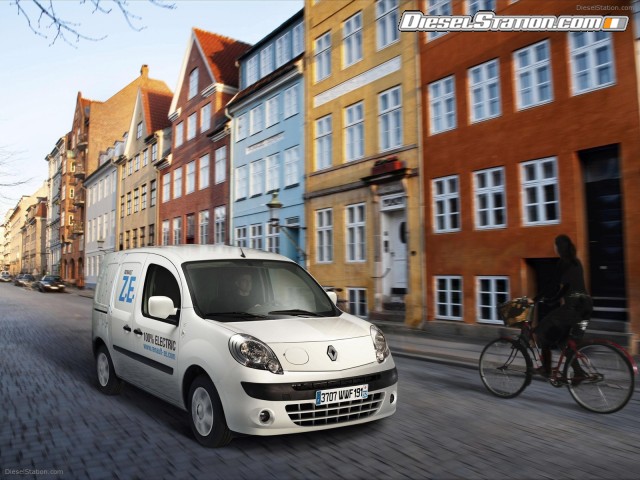 Renault Fluence ZE and Kangoo Express ZE Picture #0 Renault Fluence ZE and Kangoo Express ZE Picture #0