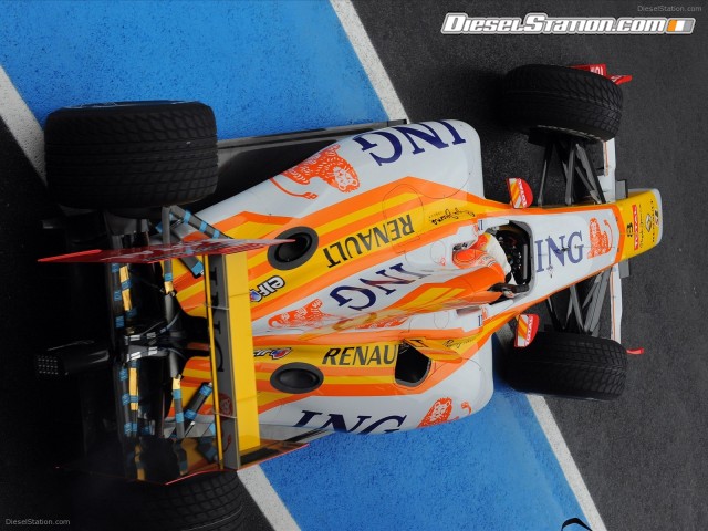 Renault ING F1 Team Unveils the R29 Picture #13 Renault ING F1 Team Unveils the R29 Picture #13