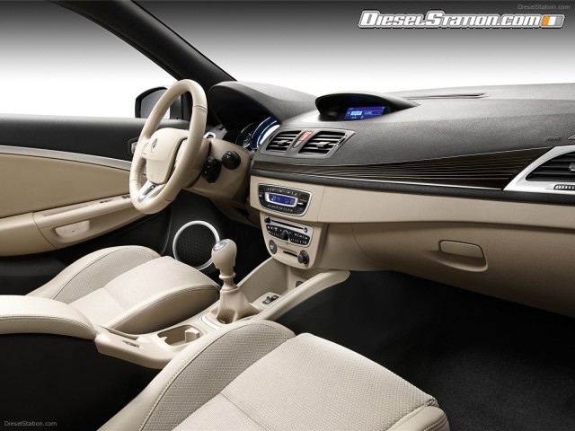 Renault Megane Coupe Cabriolet 2011 Picture #0 Renault Megane Coupe Cabriolet 2011 Picture #0