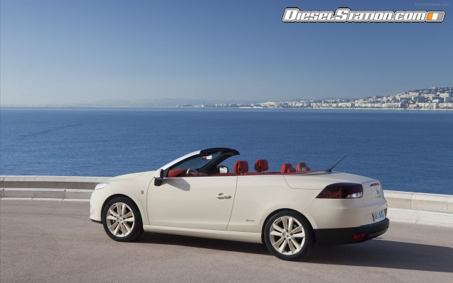 Renault Megane Coupe Cabriolet Floride 2012 Widescreen Picture #17 Renault Megane Coupe Cabriolet Floride 2012 Widescreen Picture #17