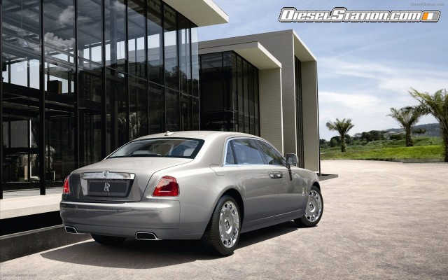 Rolls Royce Ghost Extended Wheelbase 2011 Widescreen Picture #43 Rolls Royce Ghost Extended Wheelbase 2011 Widescreen Picture #43