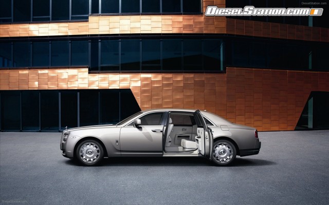 Rolls Royce Ghost Extended Wheelbase 2011 Widescreen Picture #18 Rolls Royce Ghost Extended Wheelbase 2011 Widescreen Picture #18