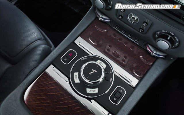 Rolls Royce Ghost Series II 2015 Widescreen Picture #8 Rolls Royce Ghost Series II 2015 Widescreen Picture #8