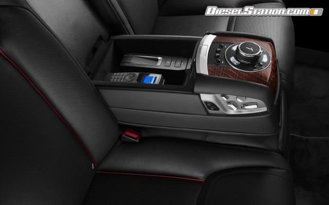 Rolls Royce Ghost Series II 2015 Widescreen Picture #9 Rolls Royce Ghost Series II 2015 Widescreen Picture #9