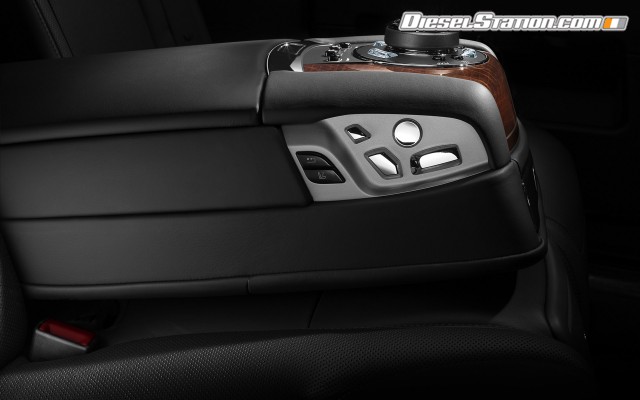 Rolls Royce Ghost Series II 2015 Widescreen Picture #1 Rolls Royce Ghost Series II 2015 Widescreen Picture #1