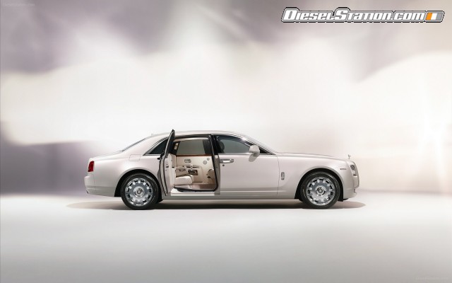 Rolls Royce Ghost Six Senses Widescreen Picture #12 Rolls Royce Ghost Six Senses Widescreen Picture #12