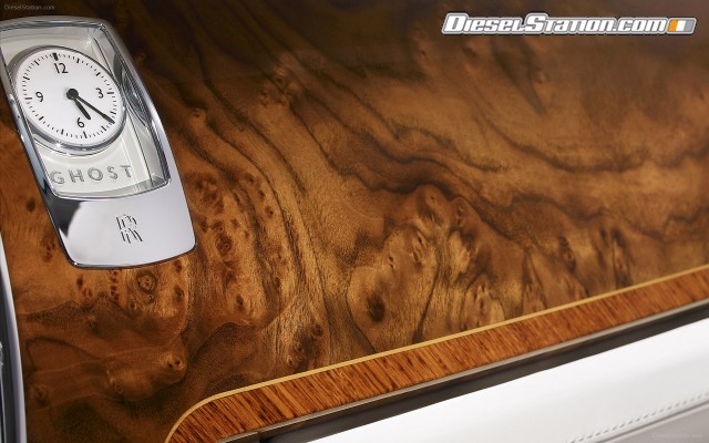 Rolls Royce Ghost Six Senses Widescreen Picture #5 Rolls Royce Ghost Six Senses Widescreen Picture #5