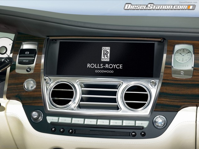 Rolls Royce Ghost in detail Picture #32 Rolls Royce Ghost in detail Picture #32