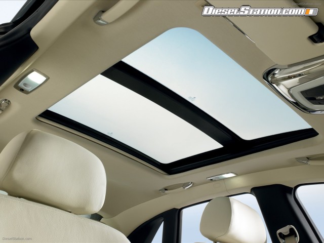 Rolls Royce Ghost in detail Picture #40 Rolls Royce Ghost in detail Picture #40