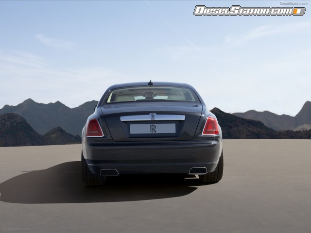 Rolls Royce Ghost in detail Picture #8 Rolls Royce Ghost in detail Picture #8