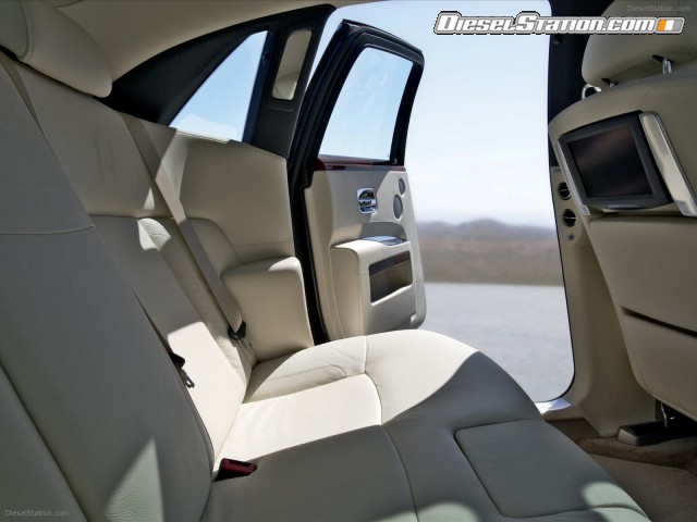 Rolls Royce Ghost in detail Picture #29 Rolls Royce Ghost in detail Picture #29