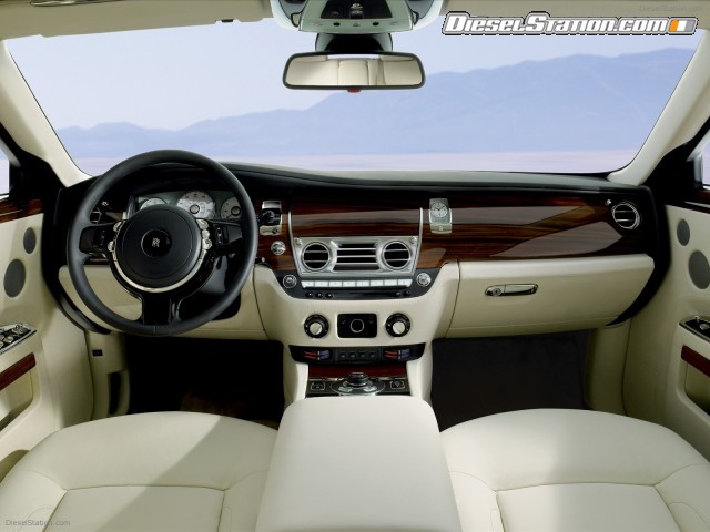 Rolls Royce Ghost in detail Picture #57 Rolls Royce Ghost in detail Picture #57