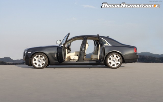 Rolls Royce Ghost in detail Widescreen Picture #64 Rolls Royce Ghost in detail Widescreen Picture #64