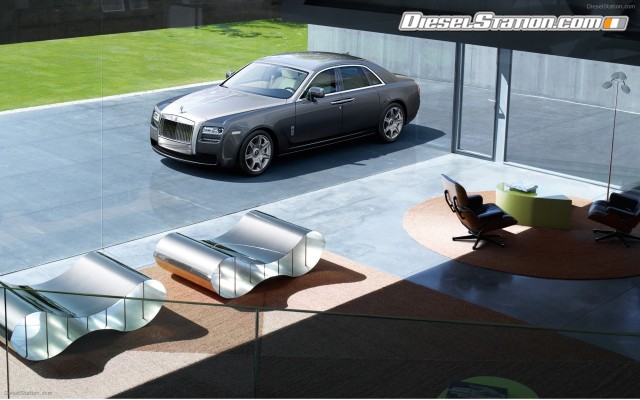 Rolls Royce Ghost in detail Widescreen Picture #33 Rolls Royce Ghost in detail Widescreen Picture #33