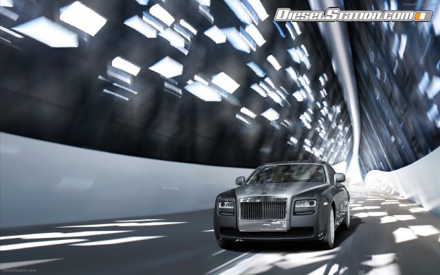 Rolls Royce Ghost in detail Widescreen Picture #7 Rolls Royce Ghost in detail Widescreen Picture #7