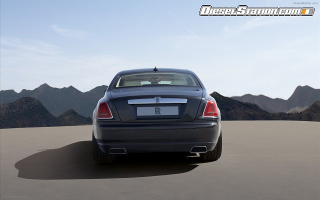 Rolls Royce Ghost in detail Widescreen Picture #48 Rolls Royce Ghost in detail Widescreen Picture #48