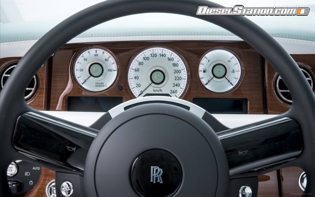 Rolls Royce Phantom Serenity 2015 Widescreen Picture #24 Rolls Royce Phantom Serenity 2015 Widescreen Picture #24