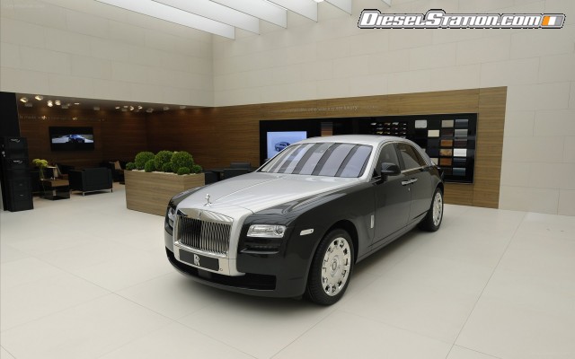 Rolls Royce Two Tone Ghost 2012 Widescreen Picture #6 Rolls Royce Two Tone Ghost 2012 Widescreen Picture #6