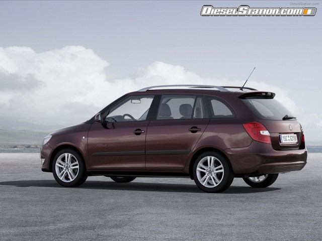 Skoda Fabia Estate 2011 Picture #18 Skoda Fabia Estate 2011 Picture #18