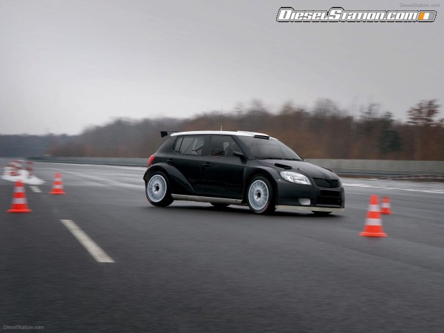 Skoda Fabia Super 2000 Picture #3 Skoda Fabia Super 2000 Picture #3