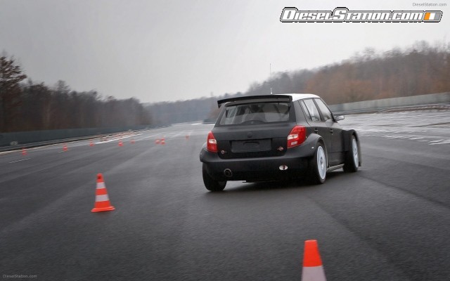 Skoda Fabia Super 2000 Widescreen Picture #1 Skoda Fabia Super 2000 Widescreen Picture #1