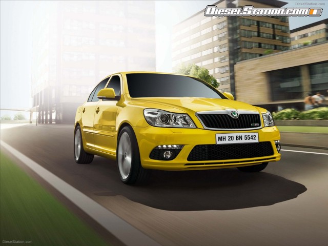 Skoda Laura 2011 Picture #1 Skoda Laura 2011 Picture #1