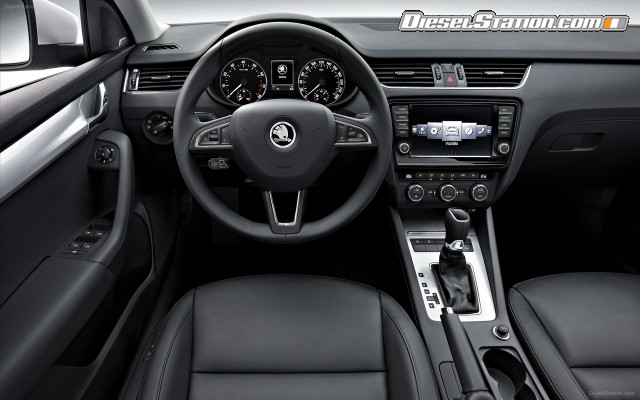 Skoda Octavia 2013 Widescreen Picture #2 Skoda Octavia 2013 Widescreen Picture #2