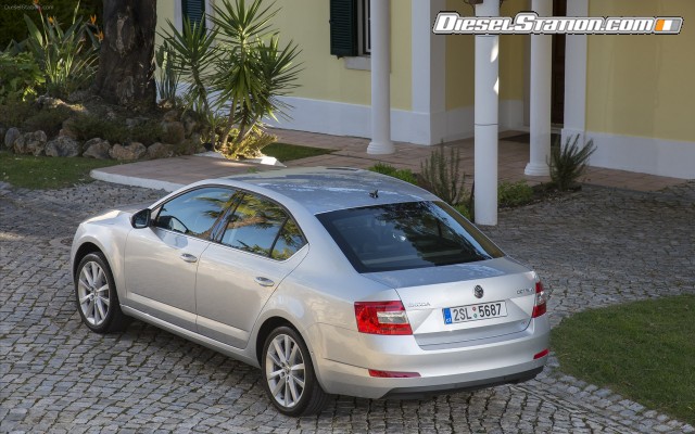 Skoda Octavia 2013 Widescreen Picture #23 Skoda Octavia 2013 Widescreen Picture #23