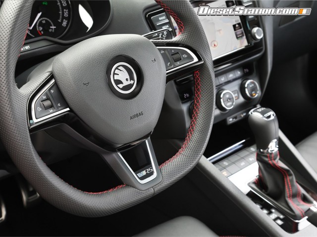 Skoda Octavia Rs 230 2016 Picture #4 Skoda Octavia Rs 230 2016 Picture #4