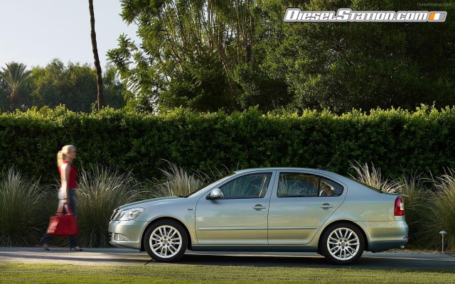 Skoda Octavia Widescreen Picture #5 Skoda Octavia Widescreen Picture #5