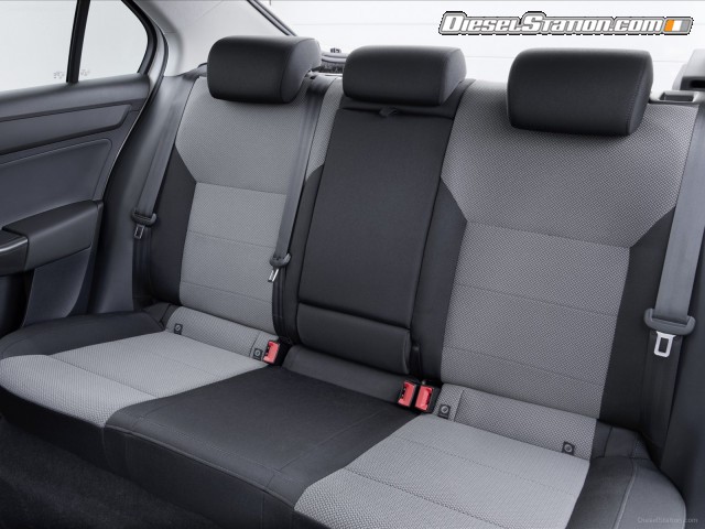 Skoda Rapid 2013 Picture #6 Skoda Rapid 2013 Picture #6