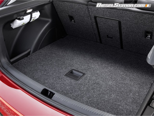 Skoda Rapid Spaceback 2014 Picture #55 Skoda Rapid Spaceback 2014 Picture #55