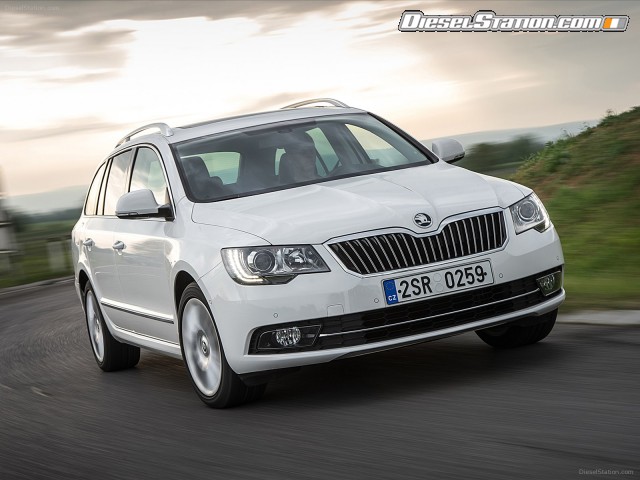 Skoda Superb Combi 2016 Picture #4 Skoda Superb Combi 2016 Picture #4