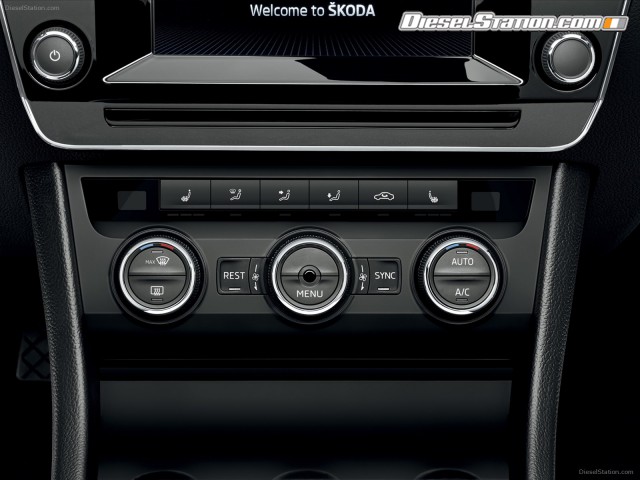 Skoda Superb Combi 2016 Picture #37 Skoda Superb Combi 2016 Picture #37