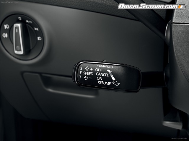 Skoda Superb Combi 2016 Picture #14 Skoda Superb Combi 2016 Picture #14