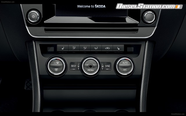 Skoda Superb Combi 2016 Widescreen Picture #16 Skoda Superb Combi 2016 Widescreen Picture #16